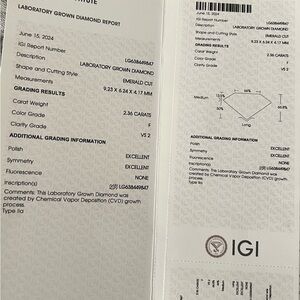 2.36 Carat Emerald IGI Laboratory Grown Diamond with Authenticity Report 💎 💓